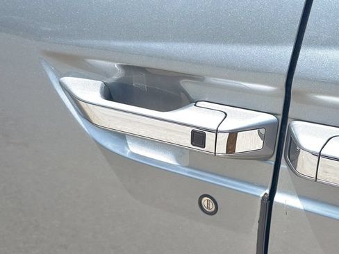 Used 2016 Honda Odyssey Touring image 33
