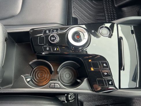 Certified 2023 Kia Sportage EX image 22