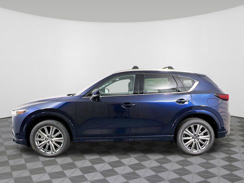 New 2025 MAZDA CX-5 Signature image 30