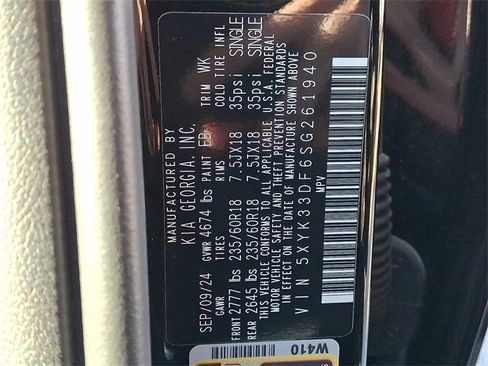 Certified 2025 Kia Sportage EX w/ Premium Package image 27