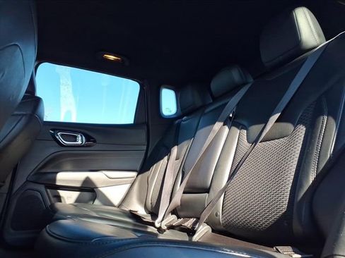 Certified 2022 Jeep Compass Altitude image 14