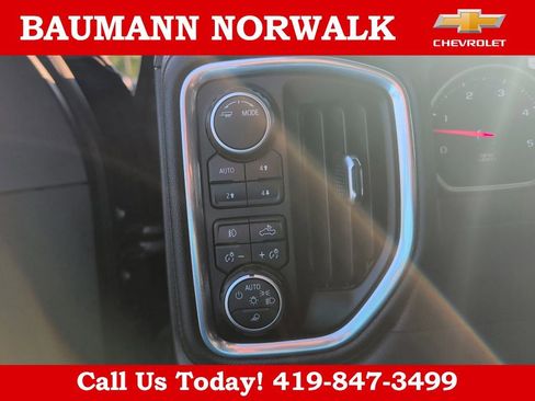 Used 2022 Chevrolet Silverado 3500 High Country w/ Z71 Off-Road Package AWD/4WD image 38