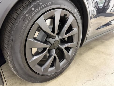 Used 2024 Tesla Model X AWD/4WD image 7