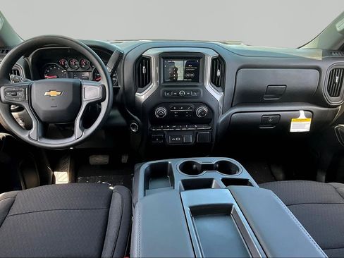 New 2026 Chevrolet Silverado 2500 Custom w/ Custom Value Package AWD/4WD image 10