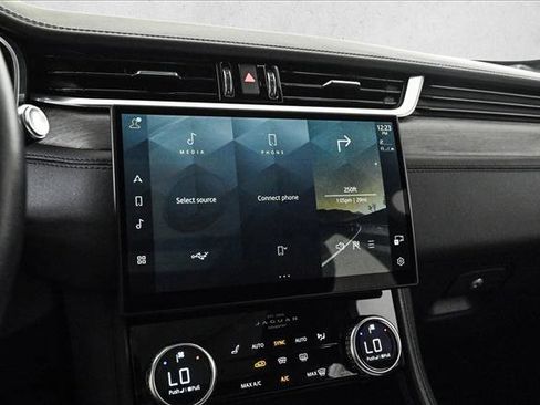 Used 2021 Jaguar F-PACE S image 15