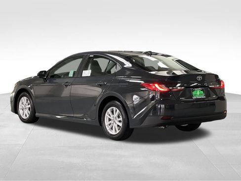 New 2026 Toyota Camry LE image 3