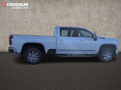 New 2026 Chevrolet Silverado 3500 High Country w/ High Country Premium Package image 8