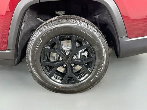 New 2026 Jeep Grand Cherokee L 4WD image 17