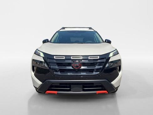 Used 2026 Nissan Rogue SV AWD/4WD image 9