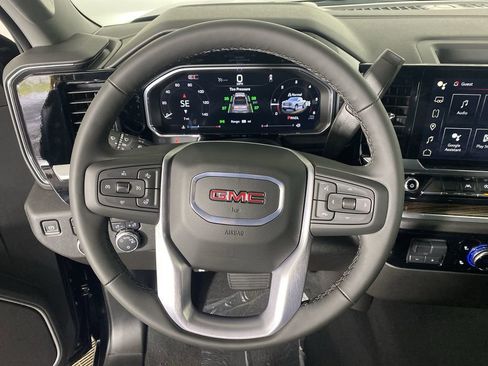 New 2026 GMC Sierra 1500 SLE image 12