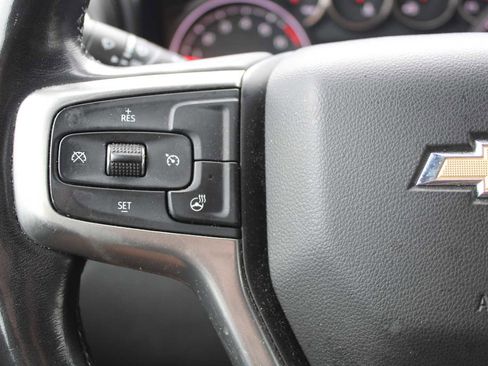Used 2019 Chevrolet Silverado 1500 LT w/ Texas Edition RWD image 10