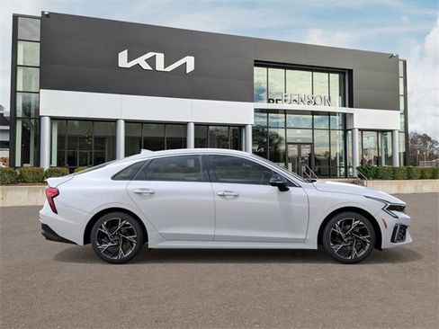 New 2026 Kia K5 GT-Line image 8