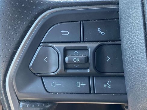 Used 2025 Toyota Tundra SR5 w/ SR5 Convenience Package AWD/4WD image 60
