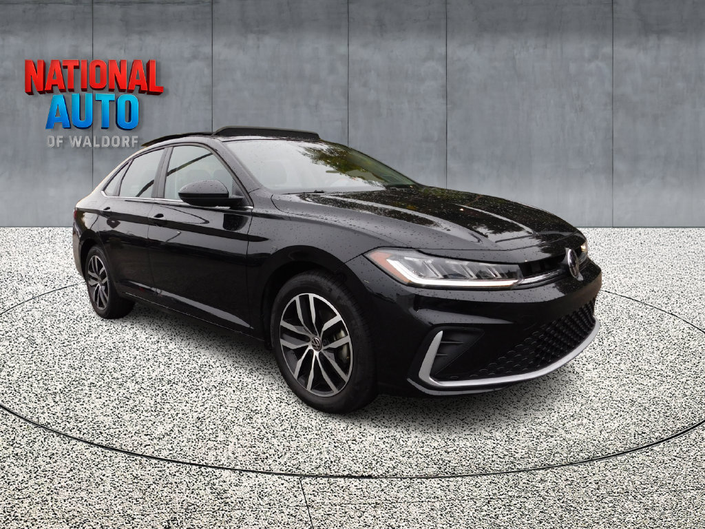 Used 2026 Volkswagen Jetta SE FWD image 1