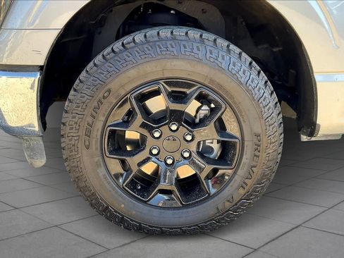 Used 2023 Ford F150 XLT image 27