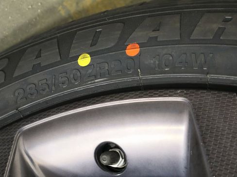 Used 2022 Toyota Sienna XSE image 47