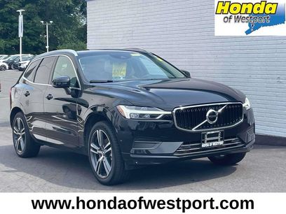 Used 2019 Volvo XC60 T5 Momentum w/ Multimedia Package