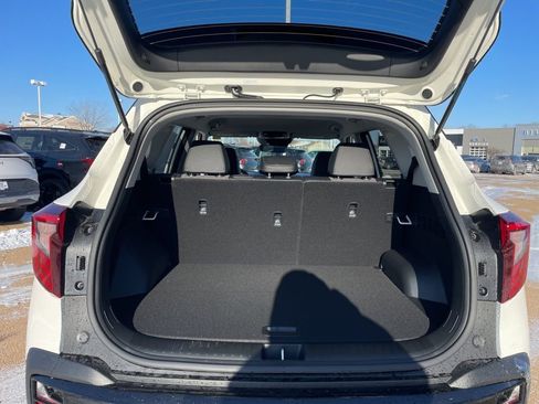 New 2026 Kia Seltos S image 12