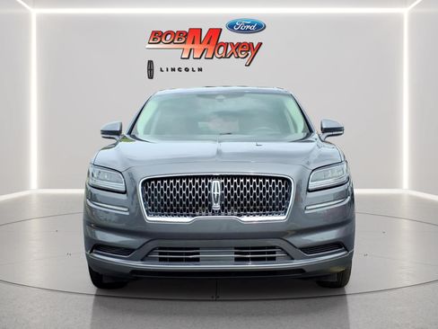 Used 2023 Lincoln Nautilus Reserve w/ Monochromatic Package AWD/4WD image 2