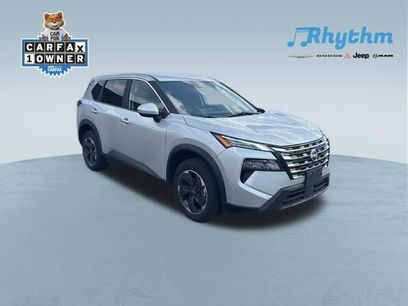 Used 2025 Nissan Rogue SV