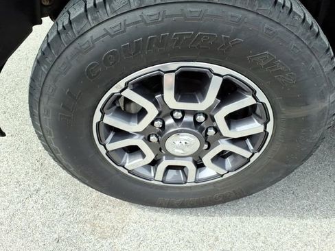 Used 2022 RAM 2500 Tradesman image 15