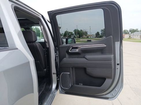 Certified 2025 Chevrolet Silverado 1500 LTZ w/ LTZ Convenience Package II AWD/4WD image 26
