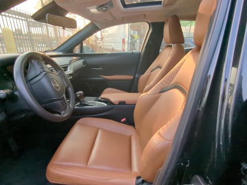 Used 2020 Lexus UX 200 w/ Accessory Package 2 FWD image 6