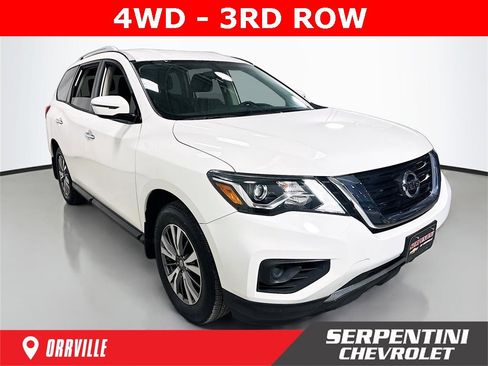 Used 2018 Nissan Pathfinder S image 1