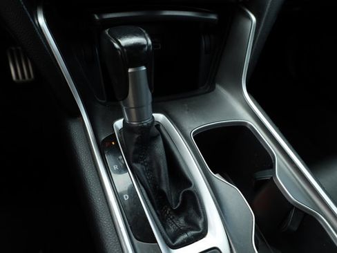 Used 2021 Honda Accord Sport image 13