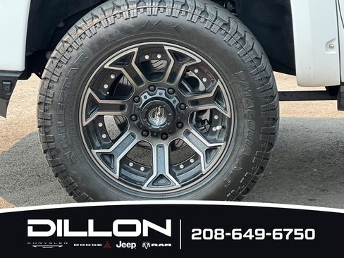 Used 2023 GMC Sierra 3500 Denali w/ Denali Ultimate Package AWD/4WD image 30