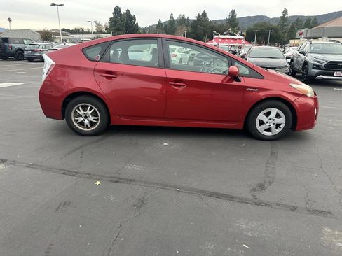 Used 2010 Toyota Prius Two image 5