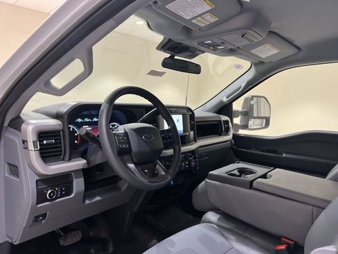 New 2026 Ford F350 XL w/ XL Chrome Package AWD/4WD image 9