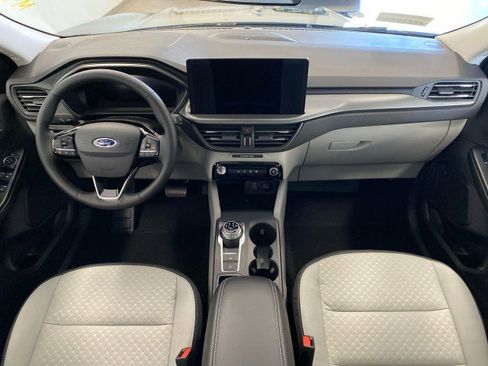 New 2025 Ford Escape Active w/ Active Premium Tech Pack image 12
