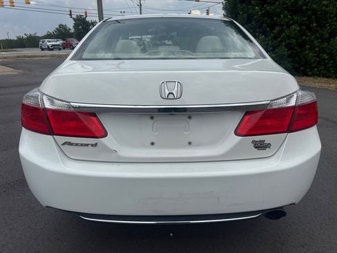Used 2013 Honda Accord LX image 4