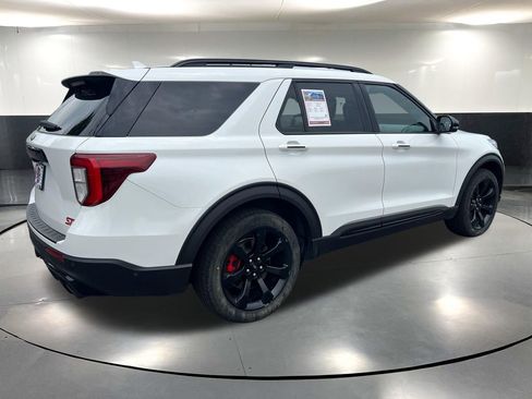 Used 2020 Ford Explorer ST w/ ST Street Pack AWD/4WD image 6