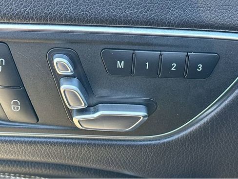 Used 2019 Mercedes-Benz GLA 250 image 30
