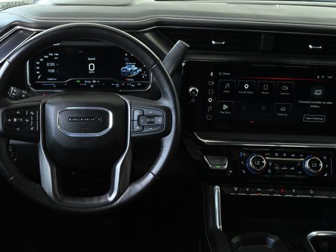 Used 2024 GMC Sierra 2500 Denali Ultimate AWD/4WD image 16