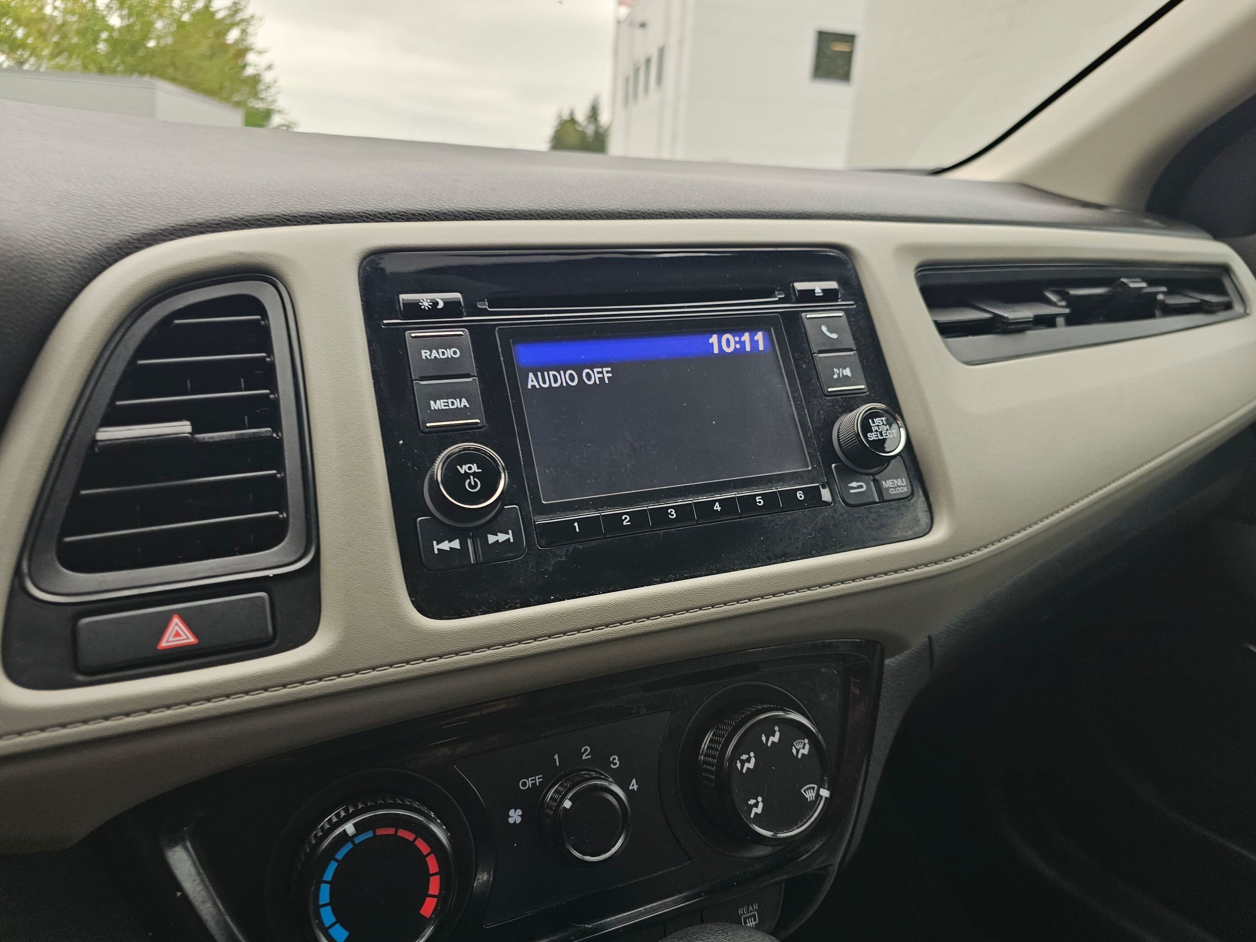 Used 2019 Honda HR-V LX image 28