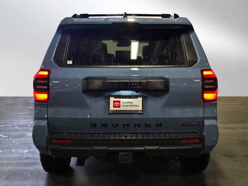 Certified 2025 Toyota 4Runner TRD Off-Road Premium image 3