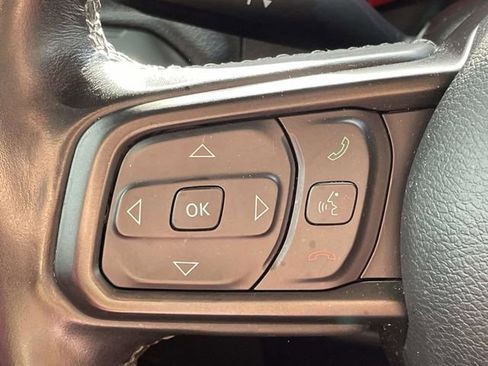 Used 2022 Jeep Wrangler Unlimited Sport image 31