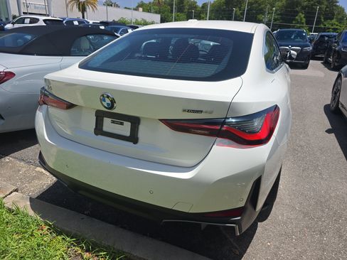 Used 2026 BMW i4 eDrive40 RWD image 4
