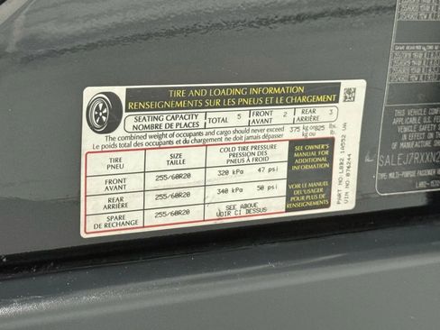 Used 2022 Land Rover Defender 110 S image 62