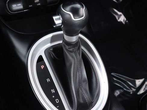 Used 2019 Kia Soul FWD image 23