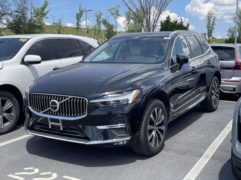 Used 2023 Volvo XC60 B5 Plus AWD/4WD image 2