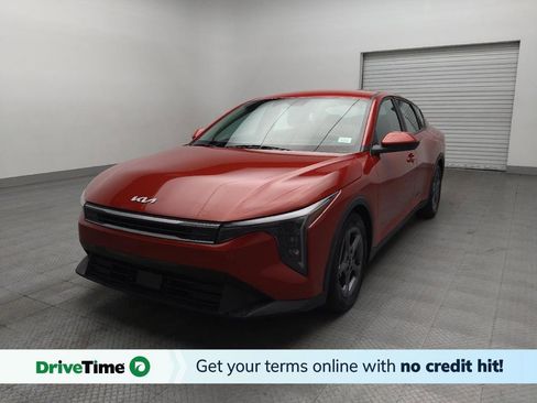 Used 2025 Kia K4 FWD image 1