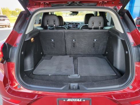 Used 2021 Buick Encore GX Select w/ Sport Touring Package image 8