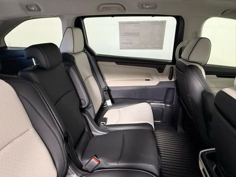 New 2026 Honda Odyssey Elite image 45