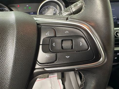 Used 2021 Buick Encore GX Preferred FWD image 16