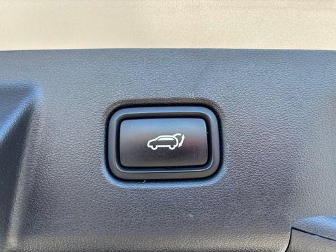 Used 2023 Hyundai Tucson Limited AWD/4WD image 14