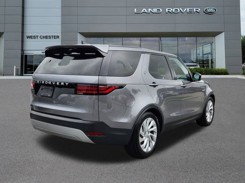 Certified 2024 Land Rover Discovery S image 4